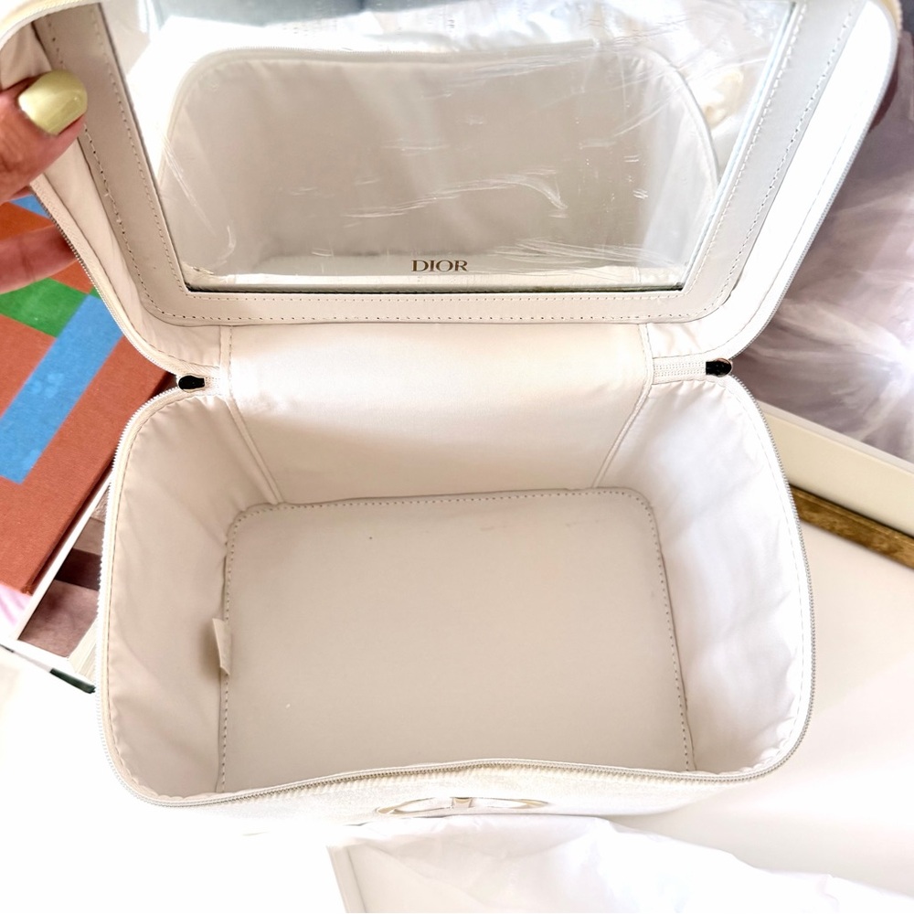 DIOR Beauty Vanity Case Set NEW In Box - Picture 4 of 8